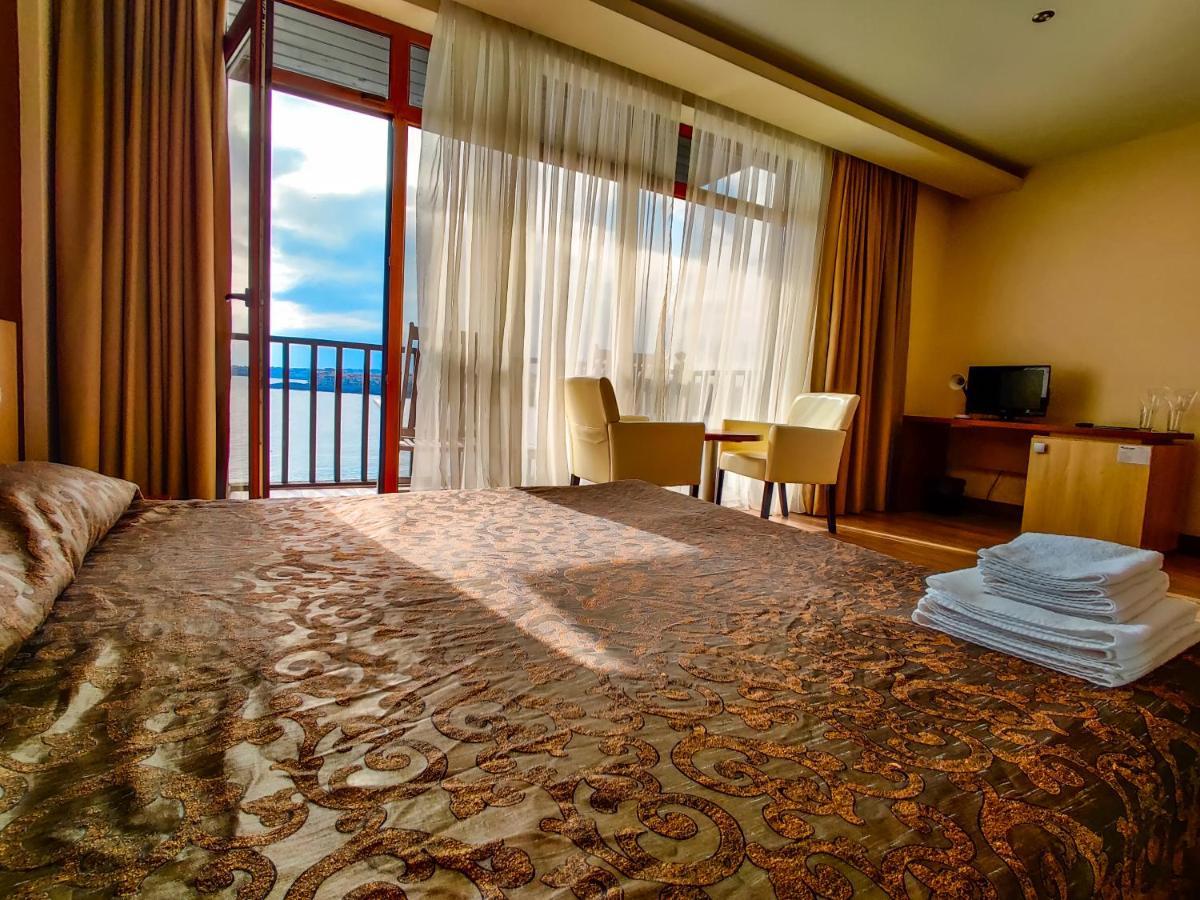 Family Hotel Casa Del Mare Созополь Экстерьер фото